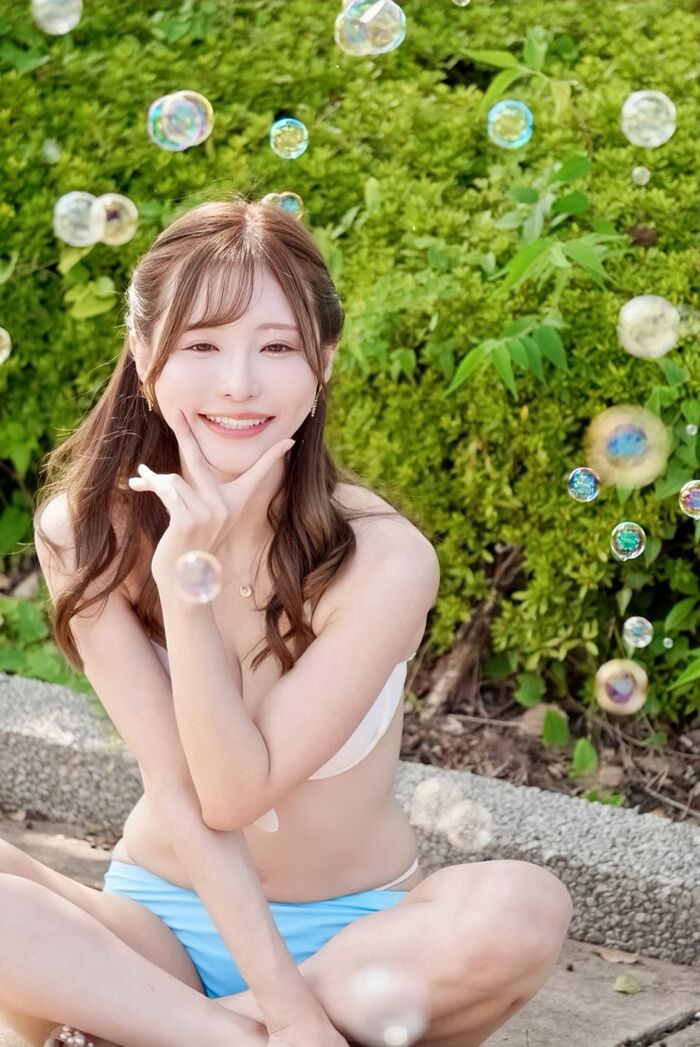 Popular AV actress Angel Moe, who announced that she will retire next year, performs enthusiastically in an educational AV work that parodied the singing sister of a certain program ww 7th image