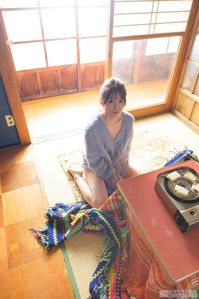 Graphis Limited Edition Nana Miho 未歩なな - New Year Special 2024 8th image