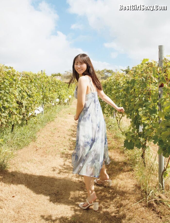 Hongo Yuzuha 本郷柚巴 - Is In Full Bloom Well Be Together Forever 15th image