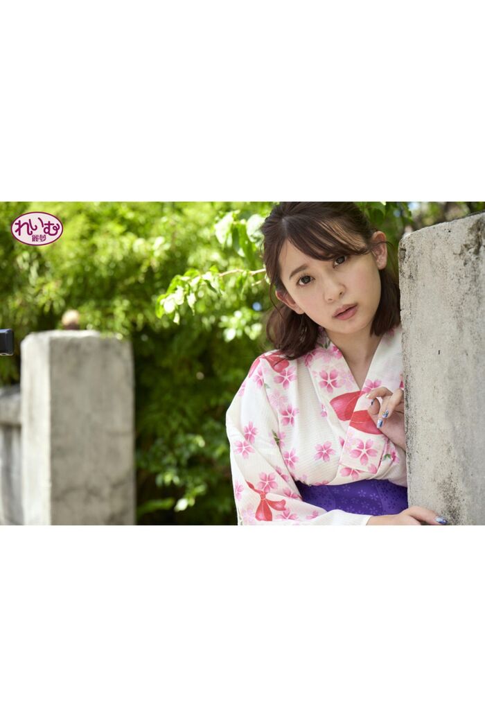 Reimu Azusa Hikari 梓ヒカリ Photobook Vol.8 A 23th image