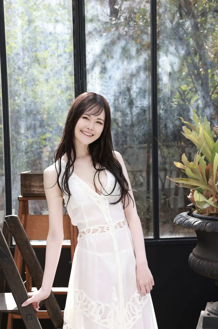 FRIDAY Digital Photo Book Plastic Surgery Idol Todoroki-chan Todoroki-chan First Naked Body Vol.1 2th image