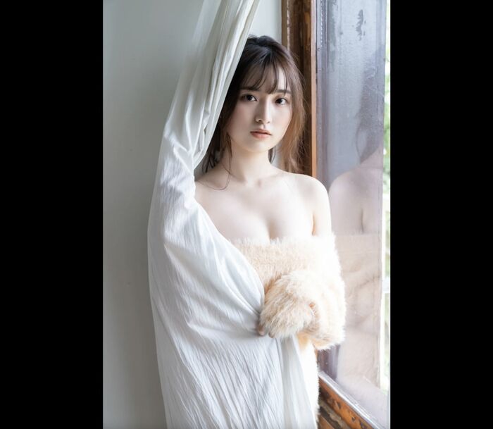 FRIDAY 2023.02.02 Airi Saito 斎藤愛莉 - Make My Heart Pound 9th image