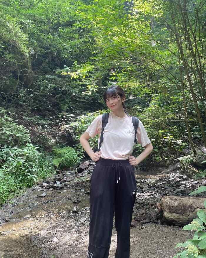 Nao Hanajo 100 erotic images such as swimsuit gravure with outstanding style! 20th image