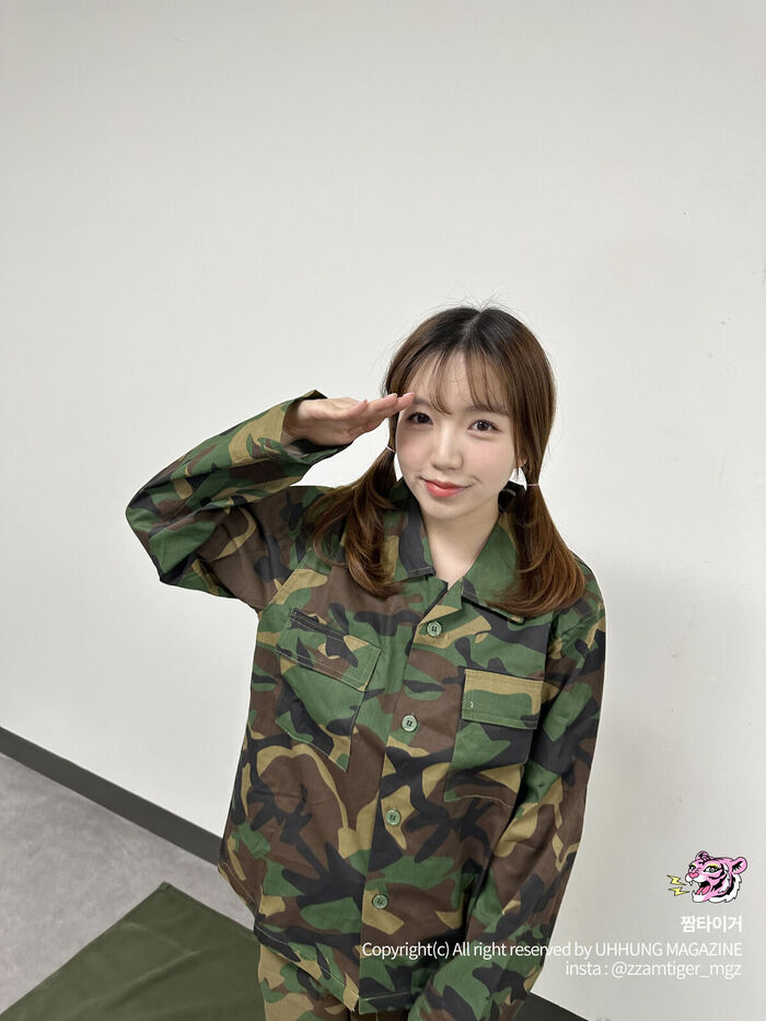 UHHUNG MAGAZINE Yoonbly - Vol.4 Milltary Part1 44th image