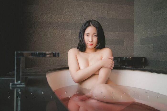 Endmag - Hot Sexy Models C 42th image