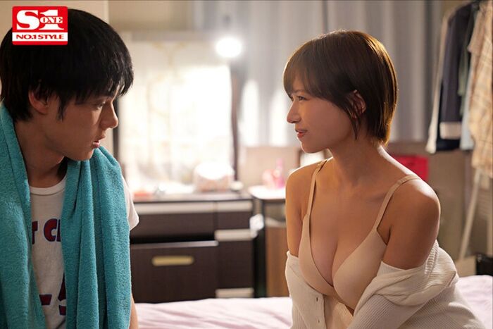 The new work of Ai Hongo, who has an affair with a popular Youtuber and is a hot topic, is something vivid 3th image