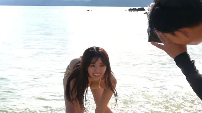 [Swimsuit image] Miss Magazine beautiful girl (22), who grows rapidly into an adult woman wwwwwww Luna Toyoda, beautiful body open with the latest Yanmaga gravure!! 22th image