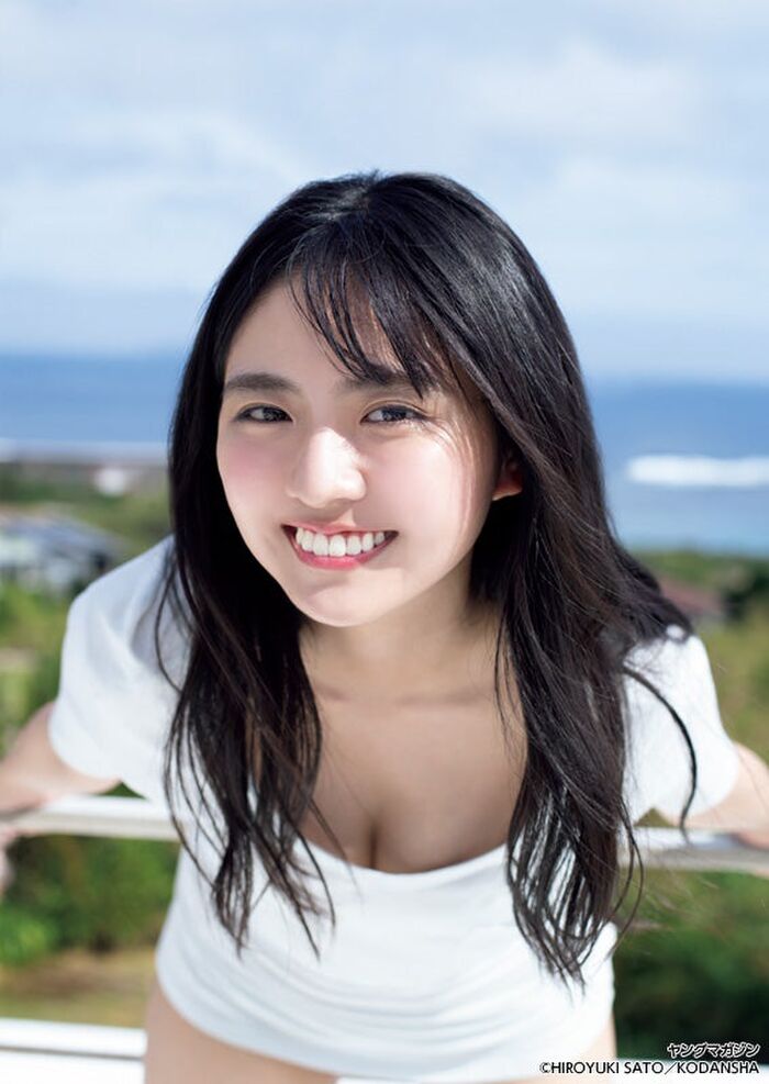 [Swimsuit image] Miss Magazine beautiful girl (22), who grows rapidly into an adult woman wwwwwww Luna Toyoda, beautiful body open with the latest Yanmaga gravure!! 48th image