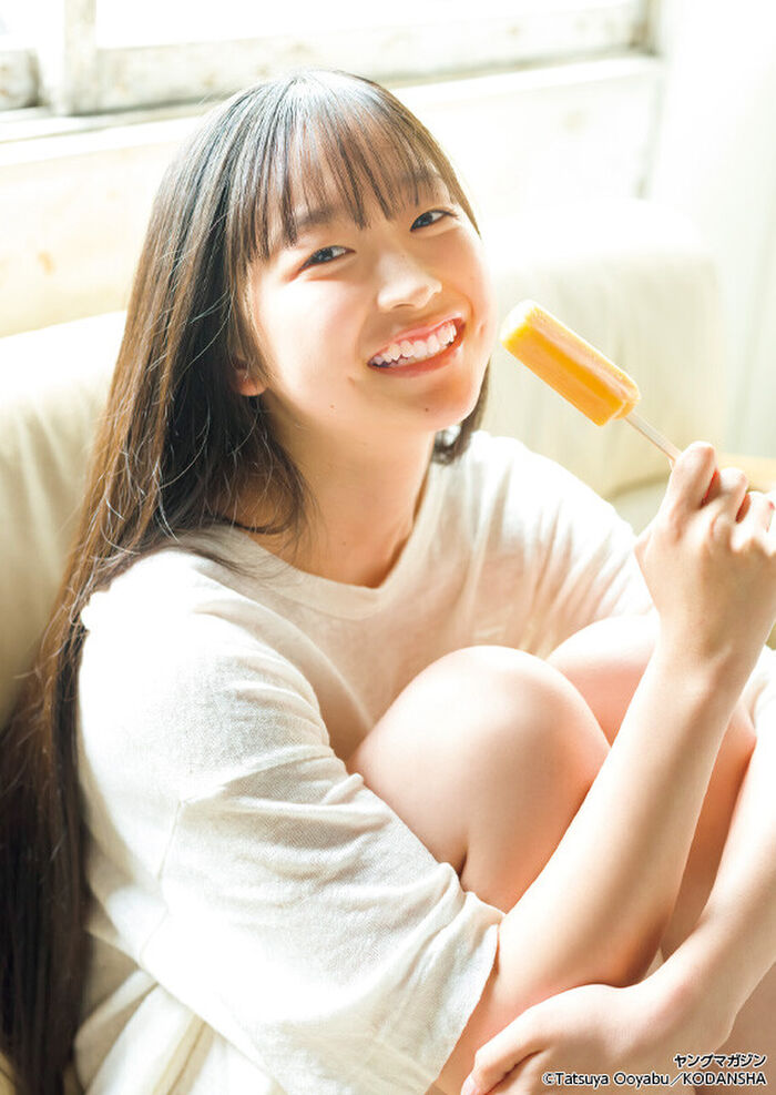 [Image] Baby-faced Lori JK (18), who grows from a girl to an adult in the latest swimsuit gravure wwwwww Chiba Hinano, opens her beautiful body in a bikini!! 13th image