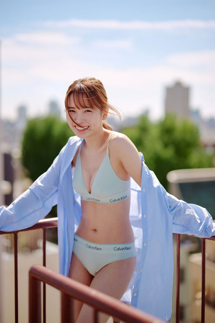 [Image] A former hairdresser who is too beautiful, who shows off her ugly underwear wwwwwwww Former last idol Ayunoka Nishimura, challenges the tormented lingerie grabia!! 5th image