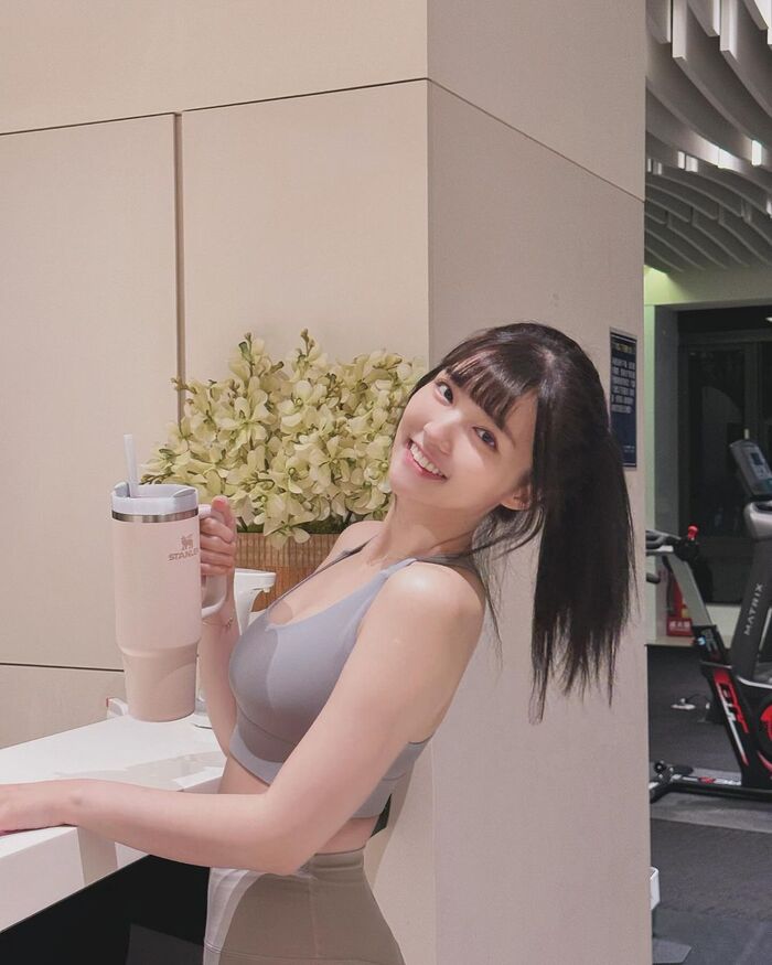 'Ding Hui Venus' 甜美外型加上飽滿身材 令人surprise 豔 (10P) 7th image
