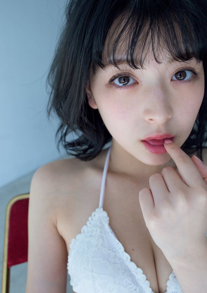 [Underwear image] Hazuki Kimura, a former child actor who has been very successful in training, shows off 'chest fuss lingerie' wwwwwwwwww challenges adult sexy gravure!! 17th image