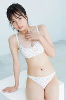 【画像】可愛すぎる16歳JK、少年誌で水着グラビアを披露wwwwwwww堀口真帆、週刊少年サンデーの表紙に大抜擢！！がっつりビキニ姿も披露！！！