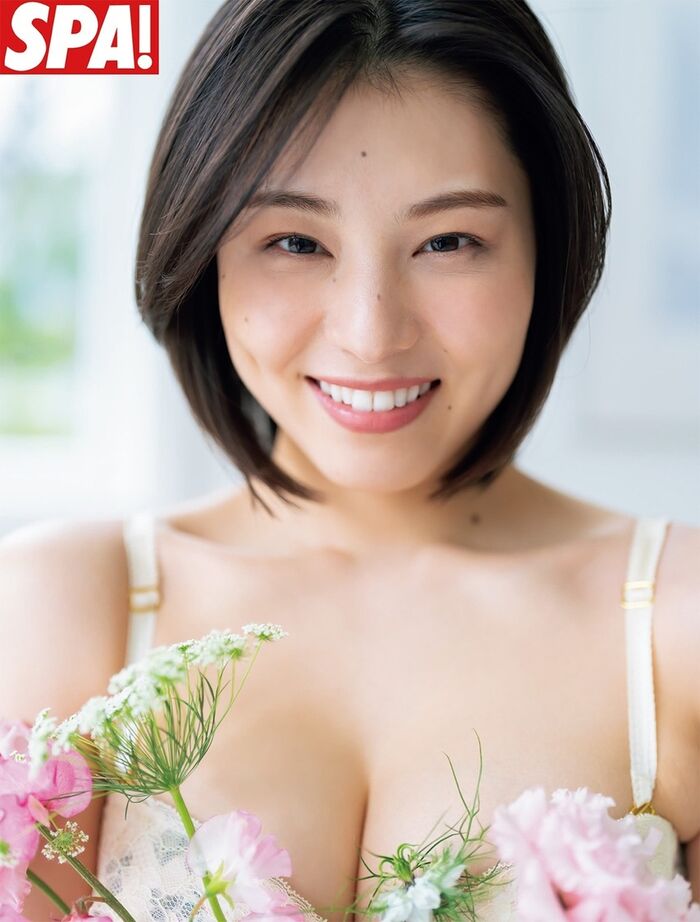 [Image] Former Nogizaka46 Gravure, sexy explodes in a swimsuit wwwwwww Iori Sagara, who annoys fans with her lustrous scent!! 47th image
