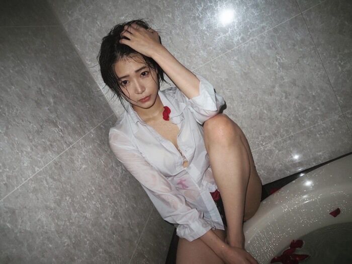 Cina Tatsumi 100 erotic images including lingerie grabia with amazing sex appeal! 85th image