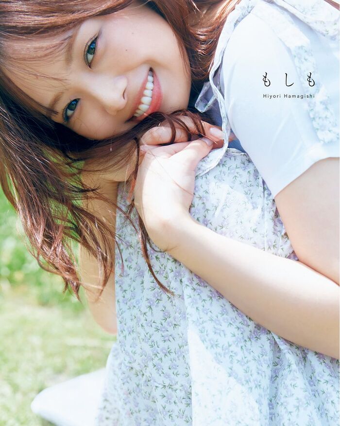 [Swimsuit image] Hiyori Hamagishi, 46 Hinatazaka, lifts the ban on cleavage in her first bikini wwwwwww Fans are very excited about the boobs cut in the 1st photo book!! 19th image
