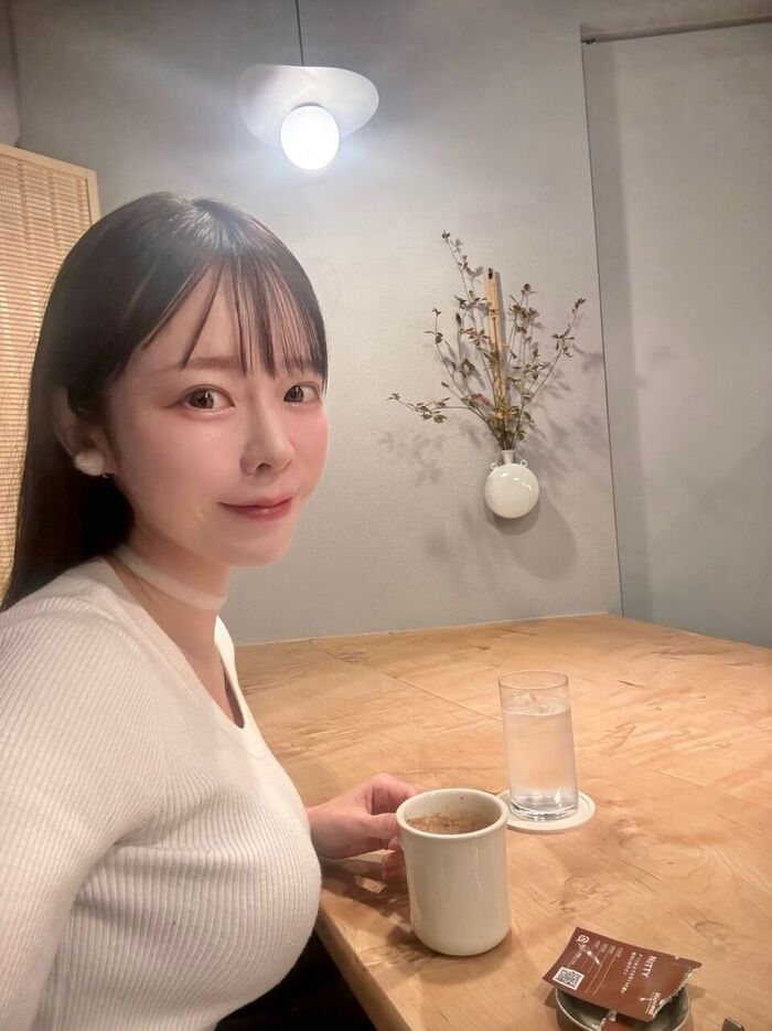 【画像】玉木代表の不倫相手の元グラドルおっぱい 7th image