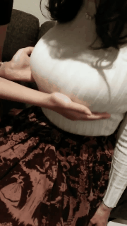 [vol.2] 50 breast rubbing erotic GIF images I collected scenes of kneading soft boobs 31th image