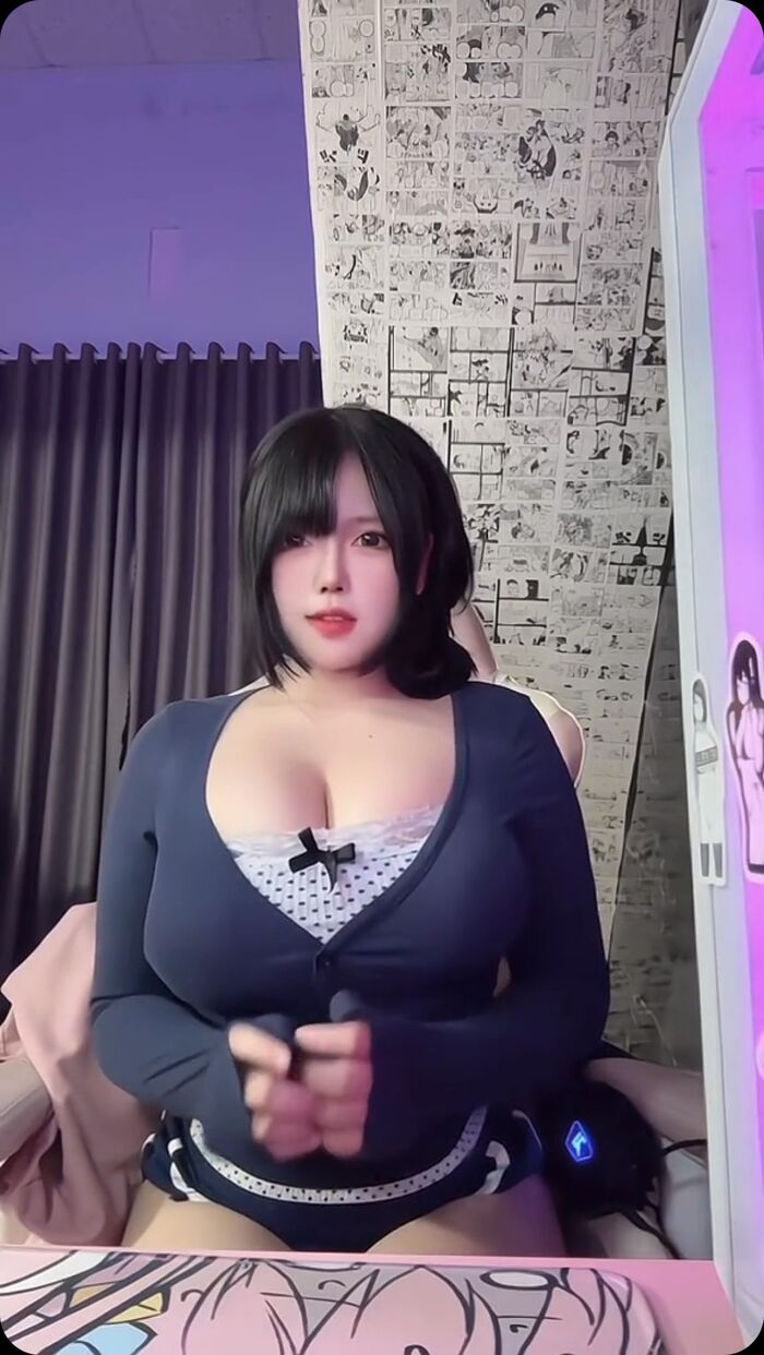 白嫩鮮乳「Trần Thị Mỹ Tiên」童顏外表下大奶身材不得了 (17P) 16th image