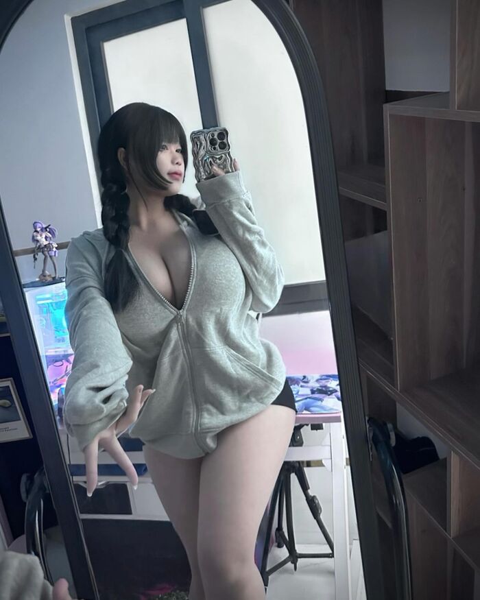 白嫩鮮乳「Trần Thị Mỹ Tiên」童顏外表下大奶身材不得了 (17P) 6th image