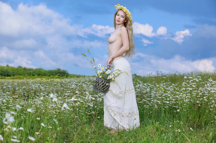 Genevieve Gandi - Tipory (122P) 17th image