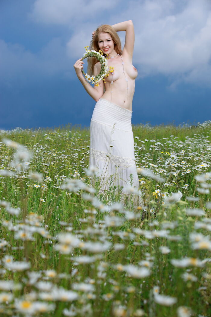 Genevieve Gandi - Tipory (122P) 20th image