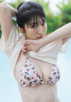 【Image】Kohaku singer lifts the ban on lingerie wwwwwwwww "Yokai Gymnastics" Mishi Hibi shows off a bold sexy shot in her 1st photo book!!
