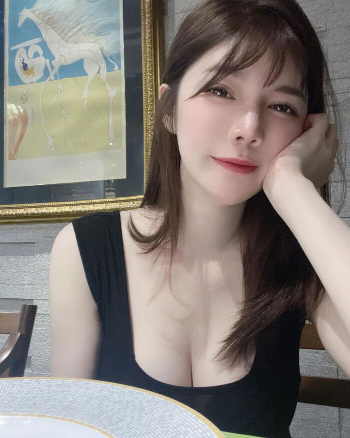 Chen Reed Garden 渾圓大乳身身材 視覺衝擊滿滿 (10P) 10th image