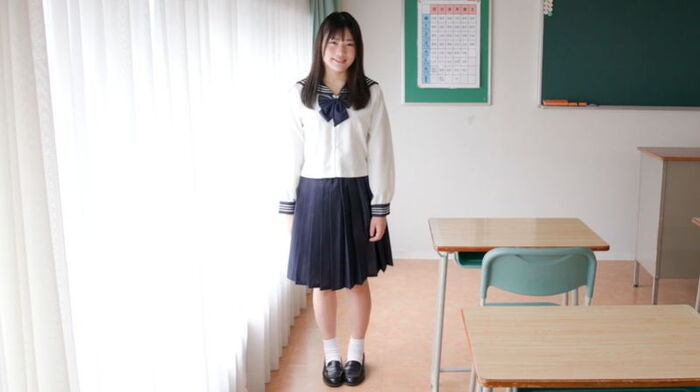 Rin Amazawa, a kendo girl with an arm who participated in the Kanto tournament as an active female college student, exposes her fair-skinned beauty body in her debut ww 3th image