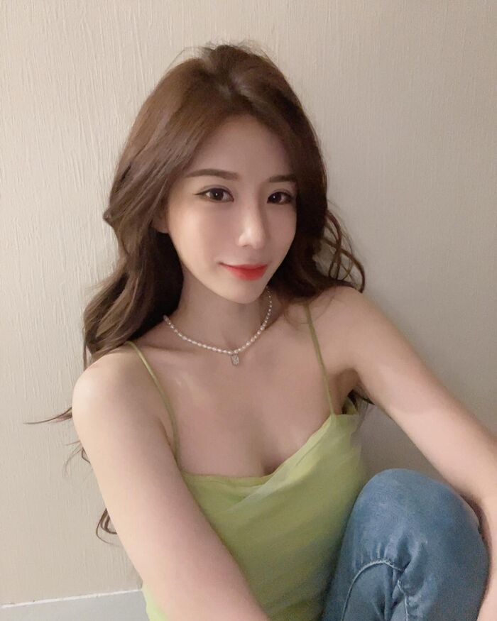 火辣身材「Yan Lee」散發滿滿氣質 讓人instantfusion化 (13P) 9th image