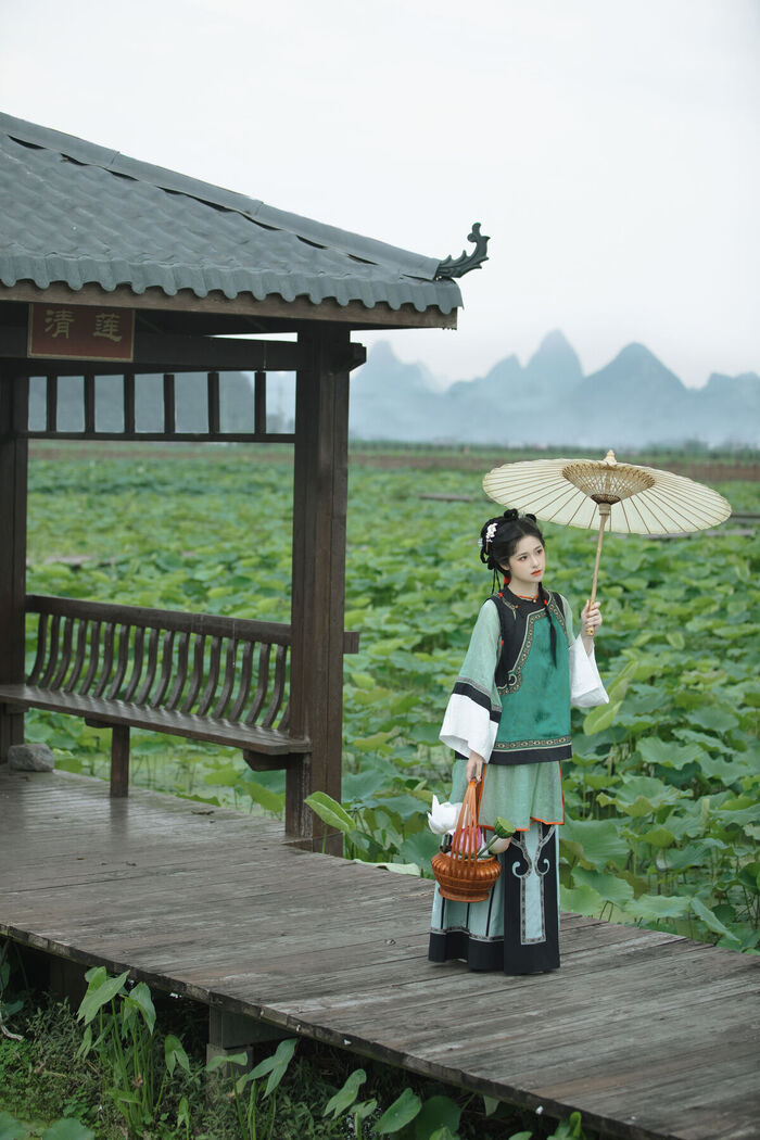 YiTuYu艺图语 Vol.7167 Tian Tian Quan Quan 19th image