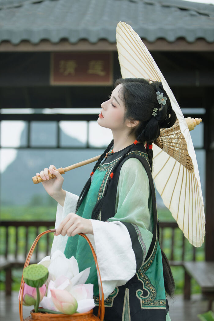YiTuYu艺图语 Vol.7167 Tian Tian Quan Quan 24th image