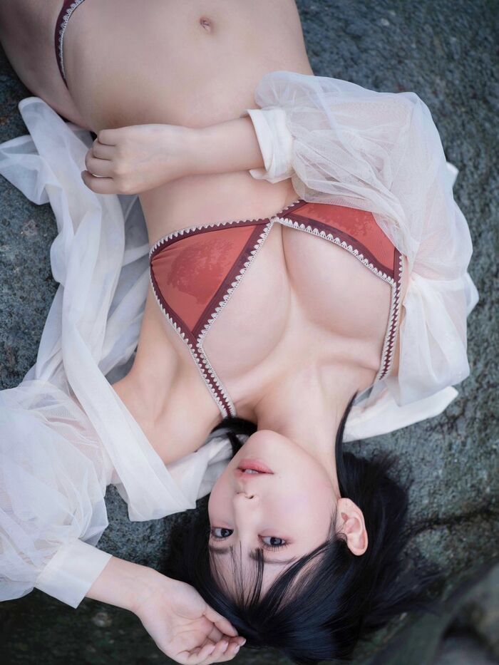 [Swimsuit image] Good face! Good body! The strongest baby-faced big in the idol world explodes wwwwwww super talent, Mirika Seto's first gravure is a big hit!! 4th image