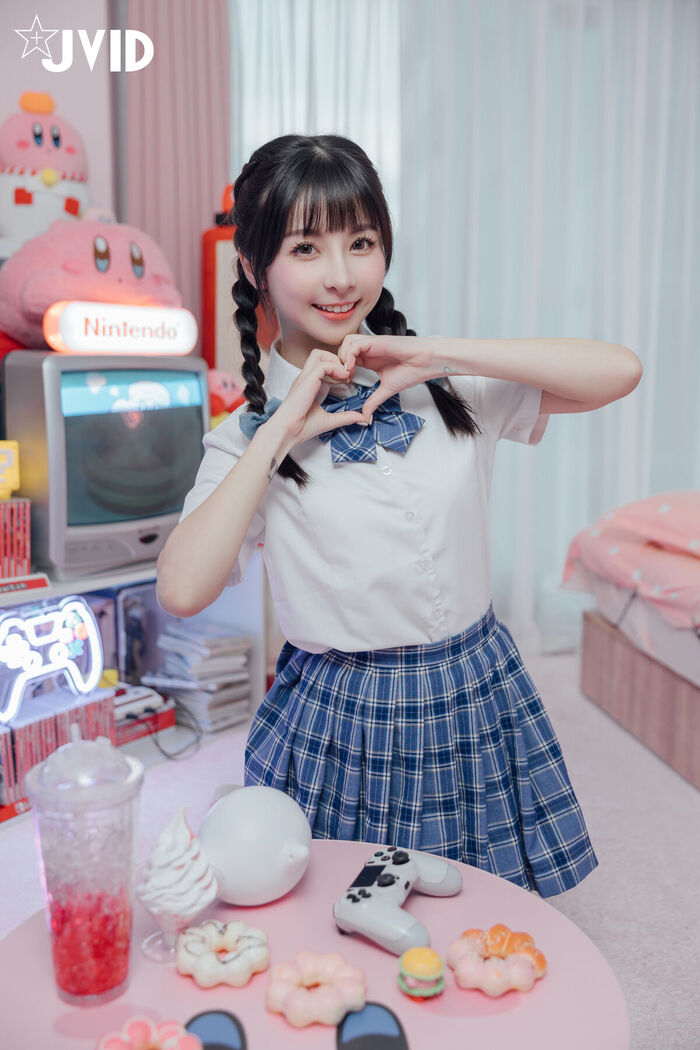 JVID Tiny - 量身訂製性愛娃娃 Part1 11th image