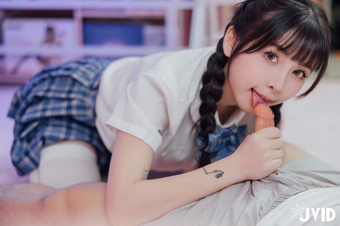 JVID Tiny - 量身訂製性愛娃娃 Part1 60th image