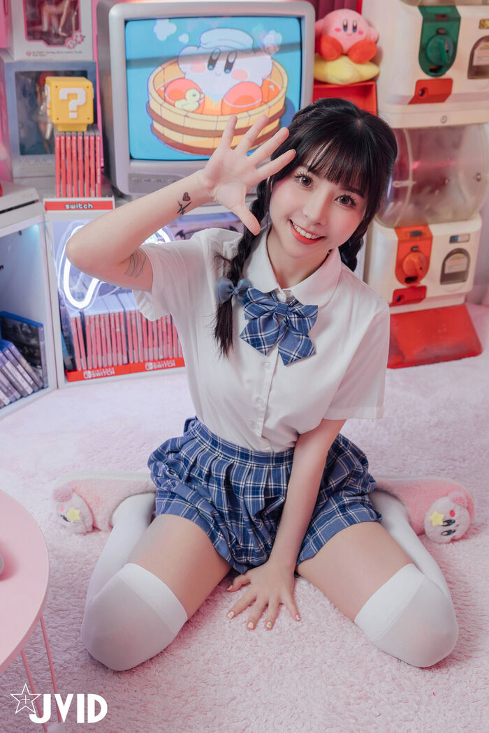 JVID Tiny - 量身訂製性愛娃娃 Part1 9th image