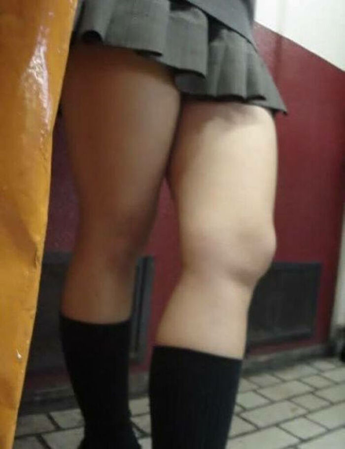 JK's bare feet erotic images! - The plump thigh panchira ♡ will come out! 38th image