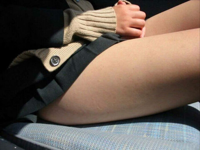 JK's bare feet erotic images! - The plump thigh panchira ♡ will come out! 45th image