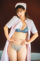 Saki Tachino, a former theater company of 4 dollars and 50 cents who went viral in "Curse Village", underwear bare nurse gravure is shikoi www