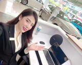 越南BMW長腿業務自備「白嫩氣囊」陪試乘