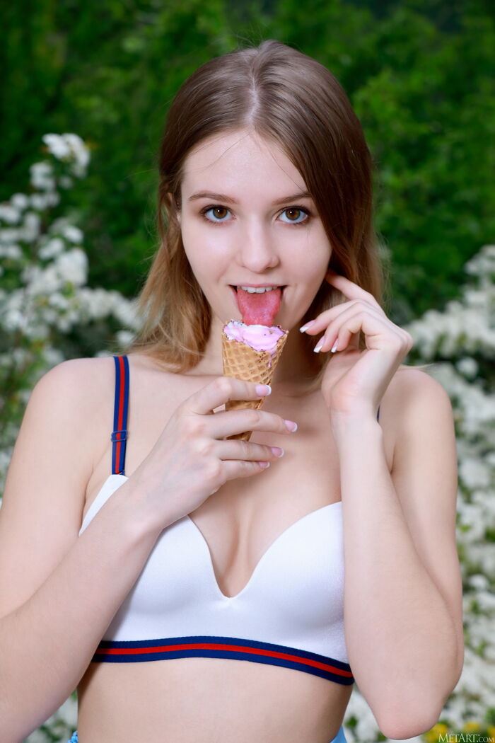 Libby - Spring Sensation (119P) 10th image