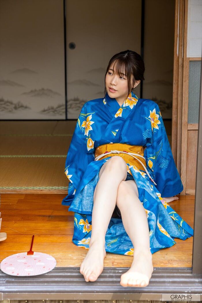 Ichino Aoi 40th image