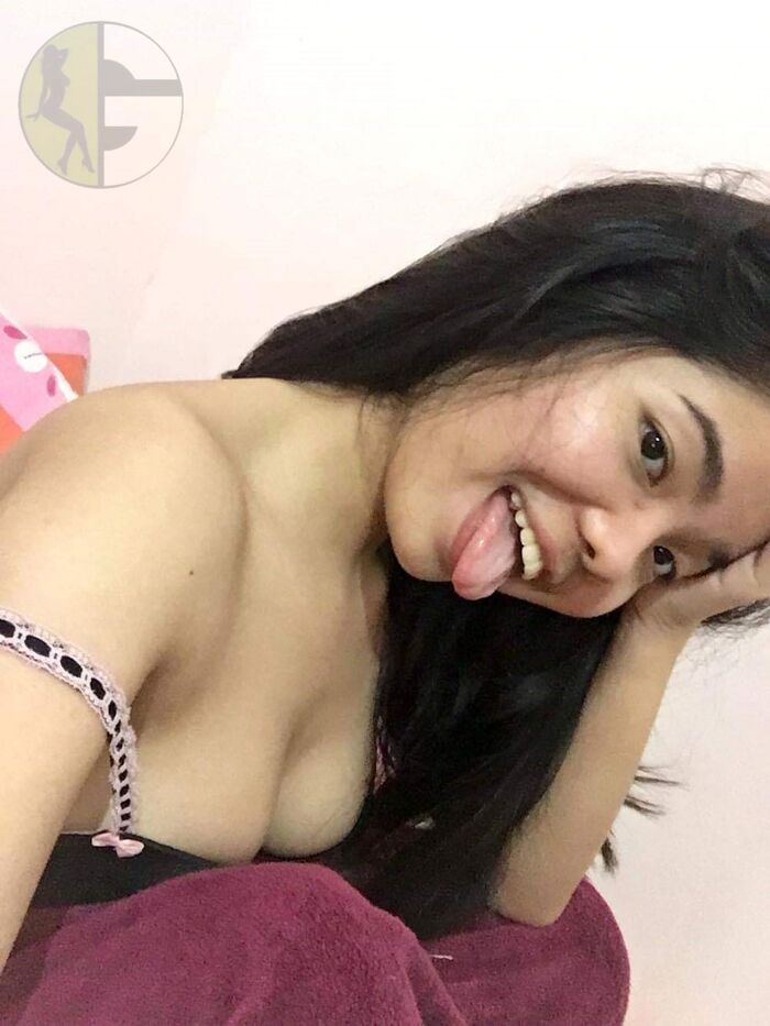 Jenn Tiffany (290P) 153th image