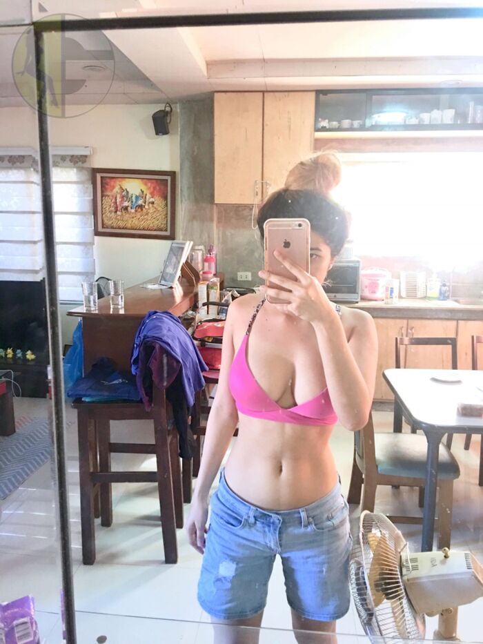 Jenn Tiffany (290P) 195th image