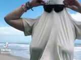 【動画あり】おっぱい自慢の爆乳女子たちのおっぱいダンスwwwww