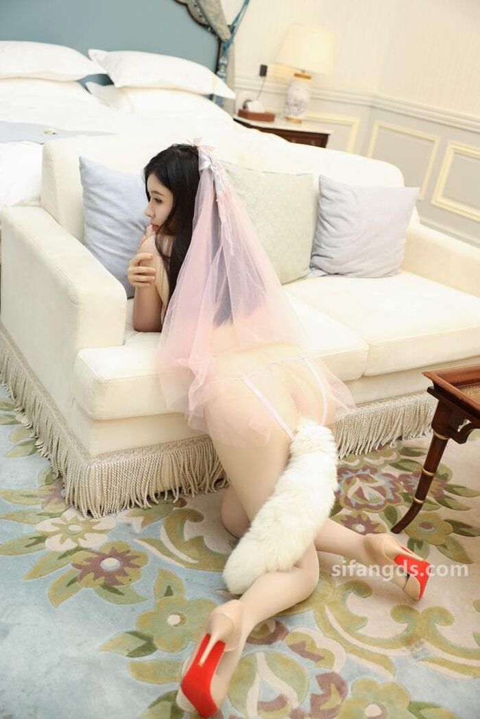 Tang Pianpian 唐翩翩翩 4th image