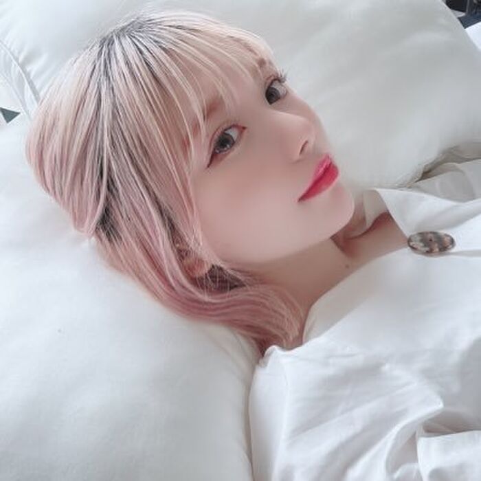 [Image] Over 20,000 likes on the gal model's underwear wwwwwwwww Moe Wakabayashi, the visual of the SEXY lingerie is too good and a big response!! 2th image