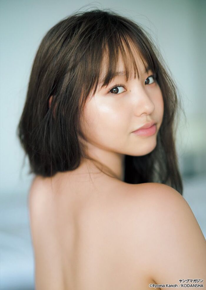 [Image] Yuzumi Hongo with huge breasts, who challenges the gravure of a lewd costume wwwwwwwwwww 20th image