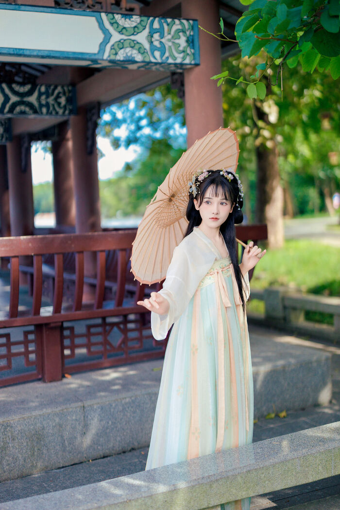 YiTuYu艺图语 Vol.7423 Xiao Xiao Yu 13th image