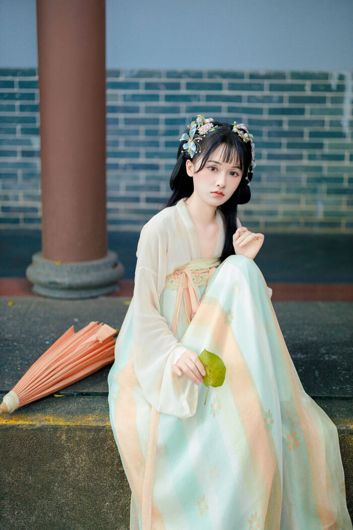 YiTuYu艺图语 Vol.7423 Xiao Xiao Yu 34th image